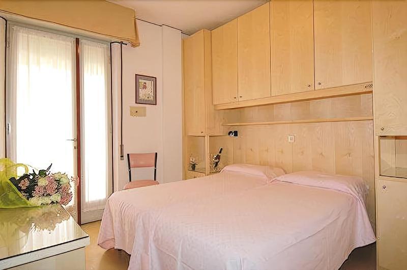 Hotel Stiefel Lignano Sabbiadoro Exterior photo