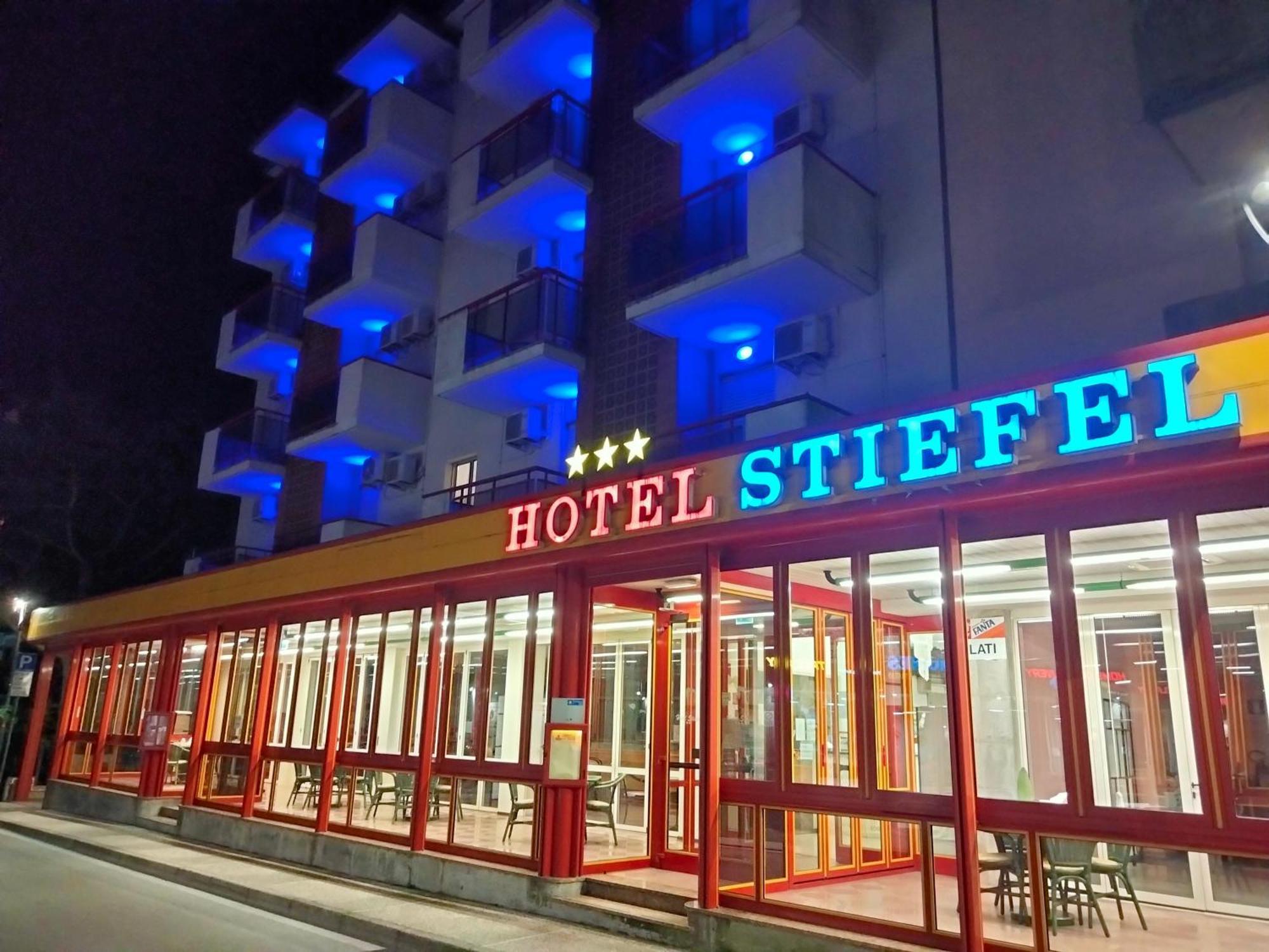 Hotel Stiefel Lignano Sabbiadoro Exterior photo